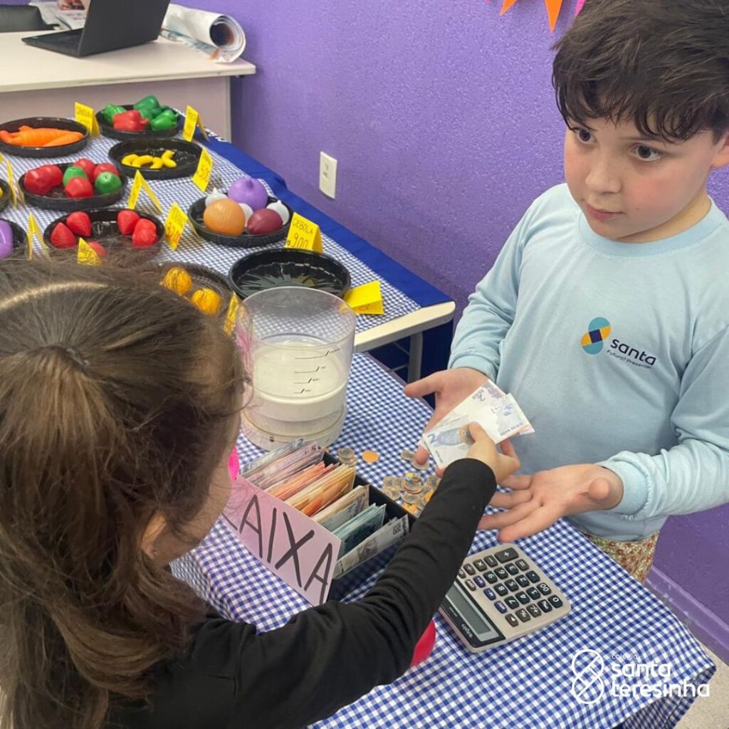 EDUCAÇÃO FINANCEIRA