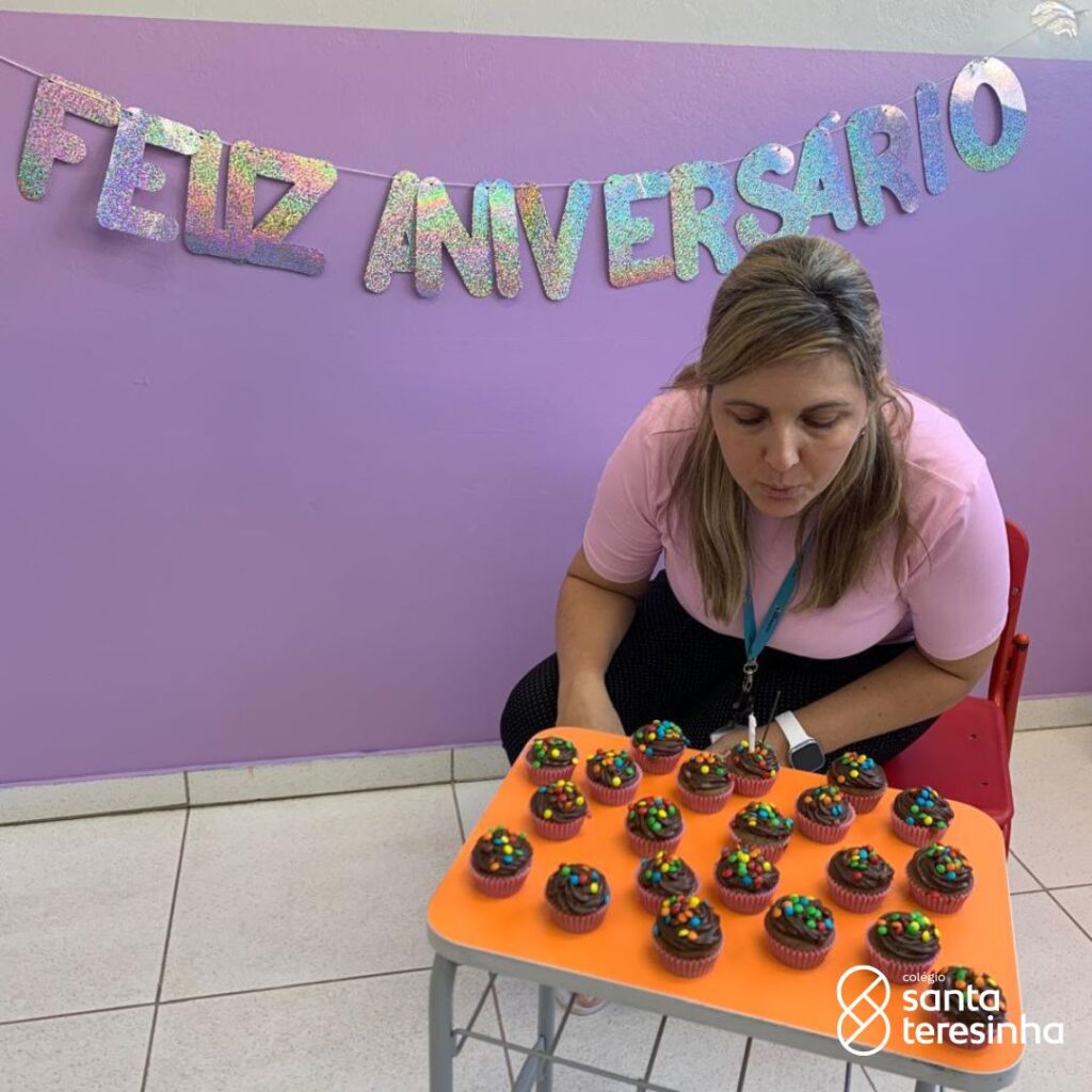 ANIVER DA PROFE CRIS