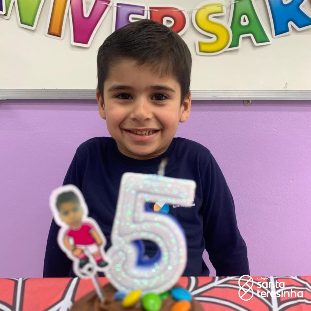 ANIVERSÁRIO DO COLEGA DAVI