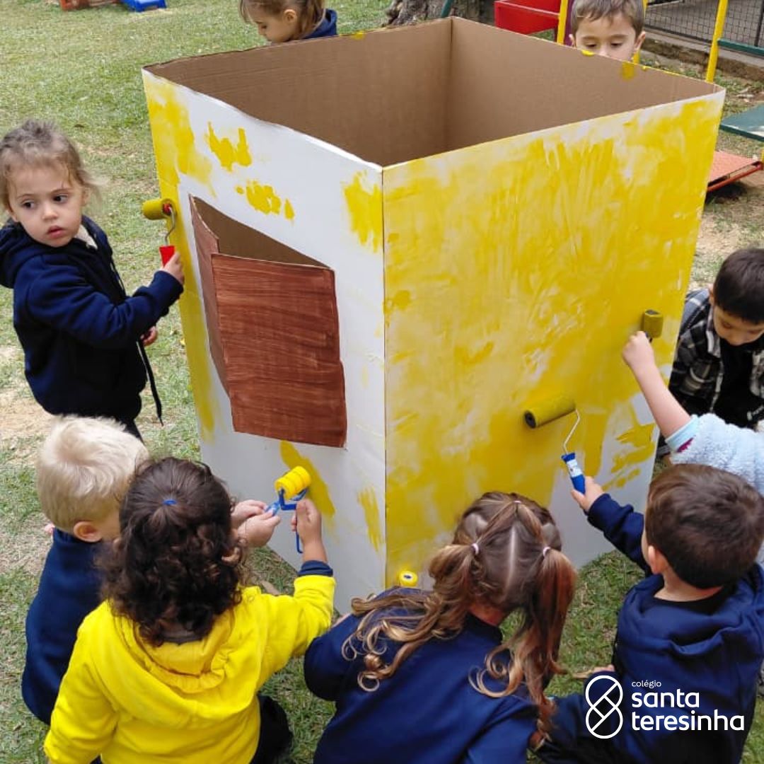 PINTANDO HISTÓRIAS