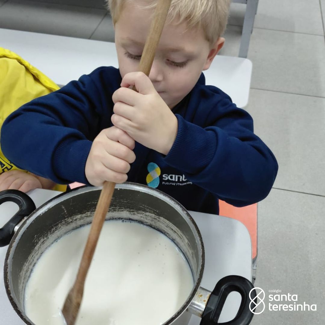PREPARANDO MINGAU