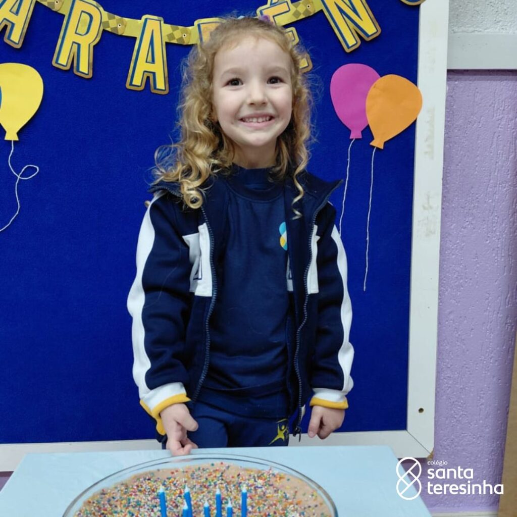 ANIVERSÁRIO DA COLEGA CHIARA