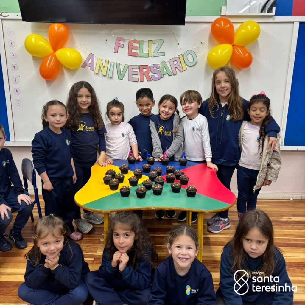 COMEMORANDO ANIVERSÁRIOS