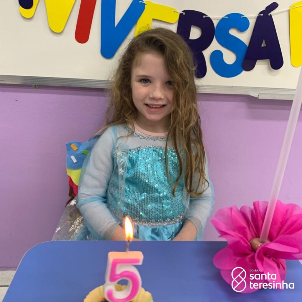 ANIVERSÁRIO DA LAVÍNIA