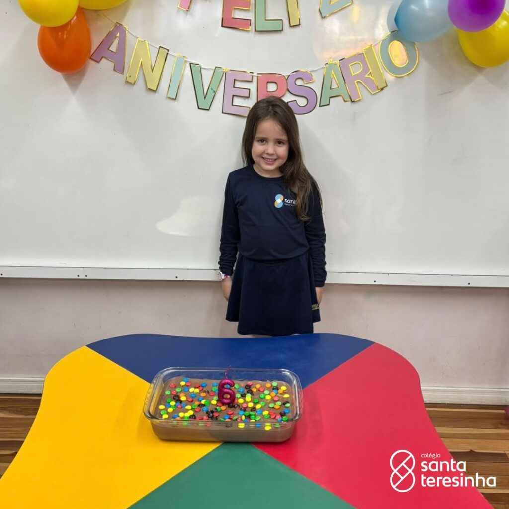ANIVERSÁRIO DA LÍVIA